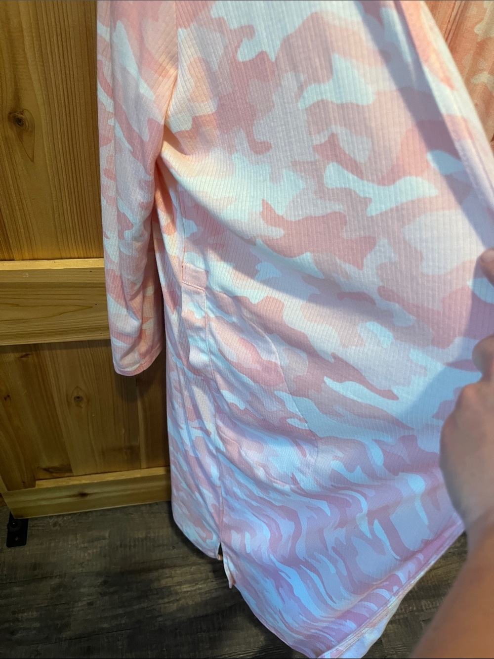 Muk Luks Women's Pink Camouflage Lounge Set - Long Cardigan, Tank, & Pants - Picture 3 of 8